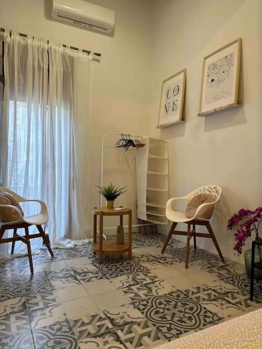 4 - Acogedora Habitacion Junto A Ruzafa Con Bano Privado Y Aire Acondicionado Walencja Zewnętrze zdjęcie